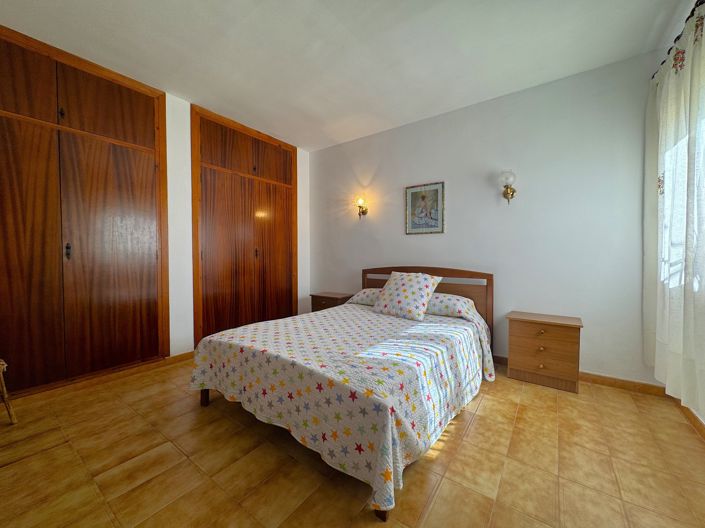 Image No.10-4 Bed Villa for sale