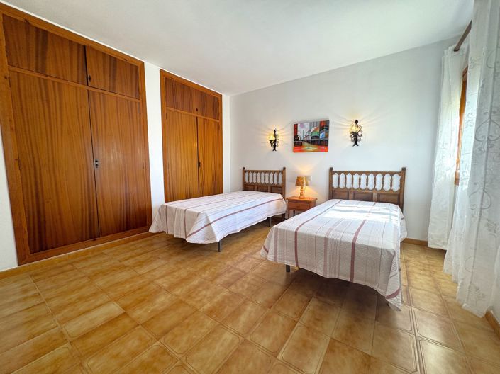 Image No.27-4 Bed Villa for sale