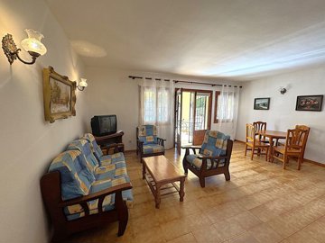 deef7383-5756-49ec-8791-202973c151ac-img64362