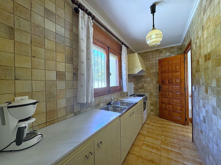 Image No.8-4 Bed Villa for sale