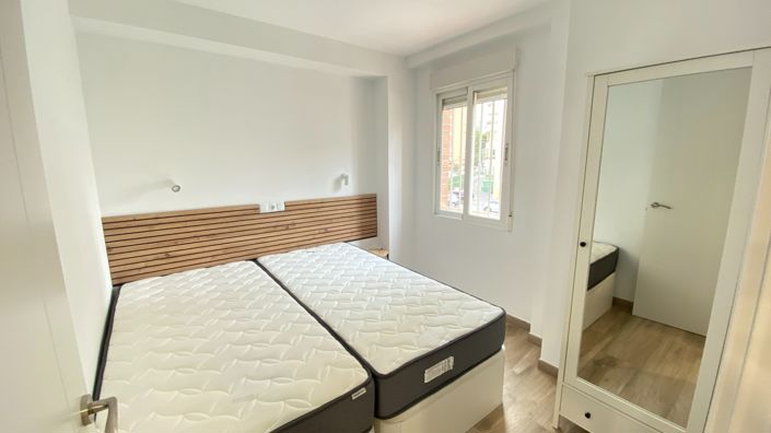 Image No.10-2 Bed Apartment for sale