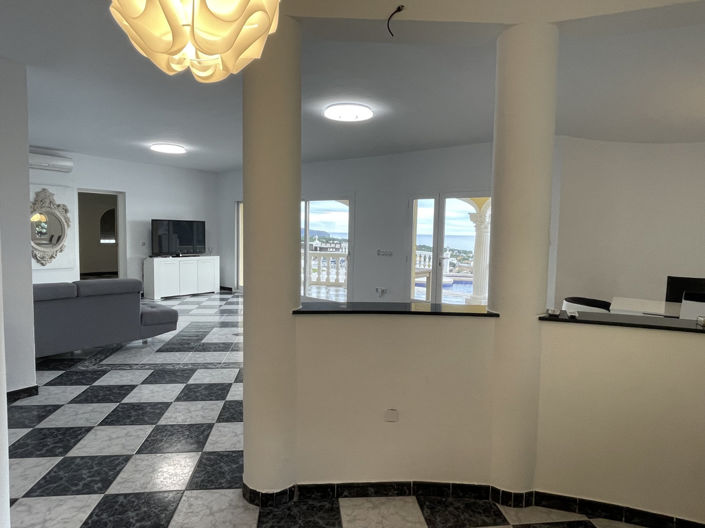 Image No.26-4 Bed Villa for sale