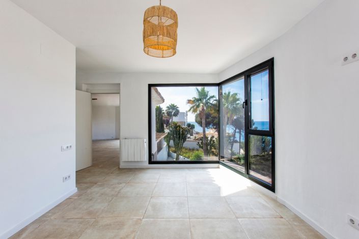 Image No.14-4 Bed Villa for sale