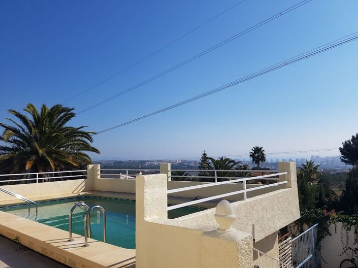 Image No.23-4 Bed Villa for sale