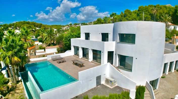 Image No.8-4 Bed Villa for sale