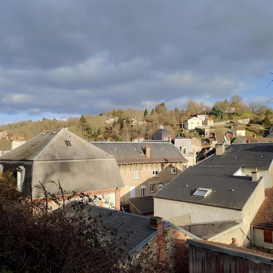 Image No.18-9 Bed Property for sale