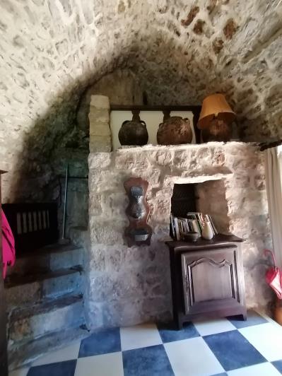 Image No.18-3 Bed Property for sale