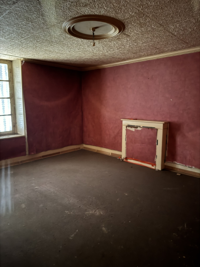 Image No.12-4 Bed Country House for sale