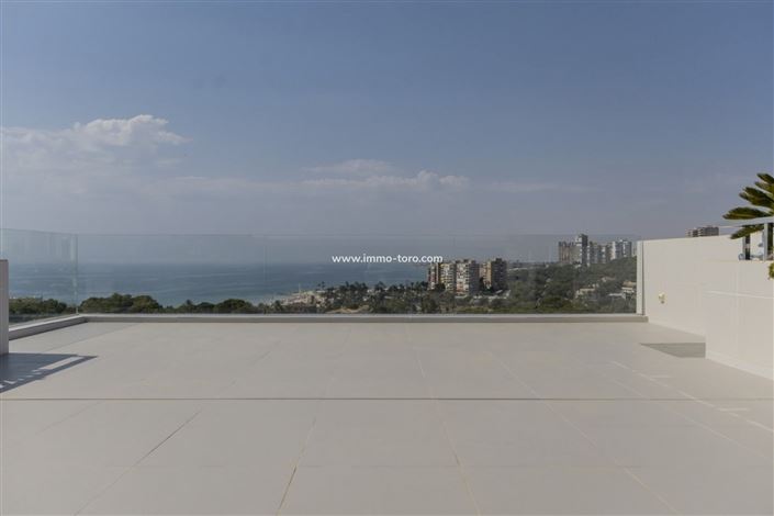 Image No.8-3 Bed Villa for sale