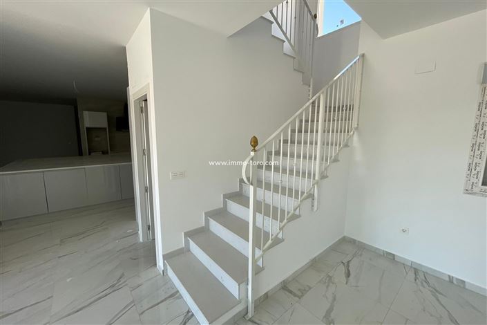 Image No.5-6 Bed Villa for sale