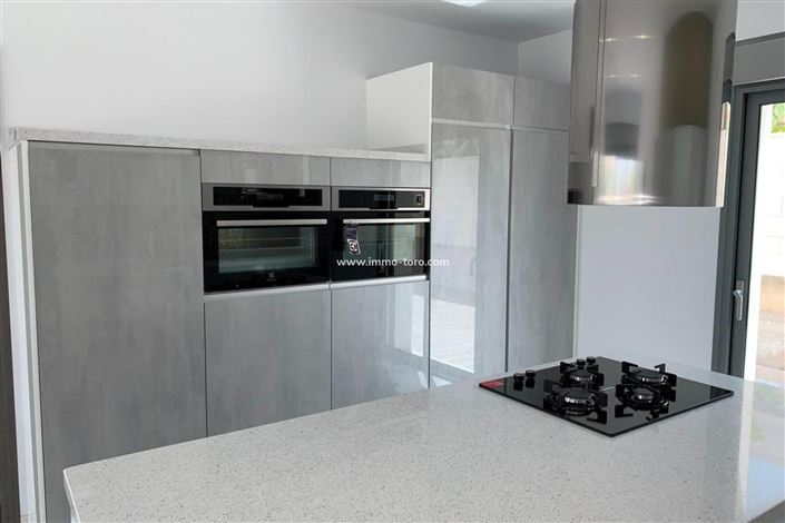 Image No.7-4 Bed Villa for sale