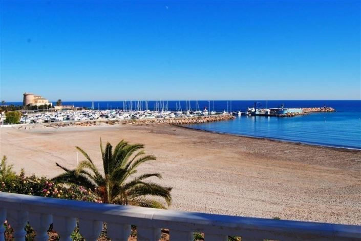 Image No.11-2 Bed Property for sale