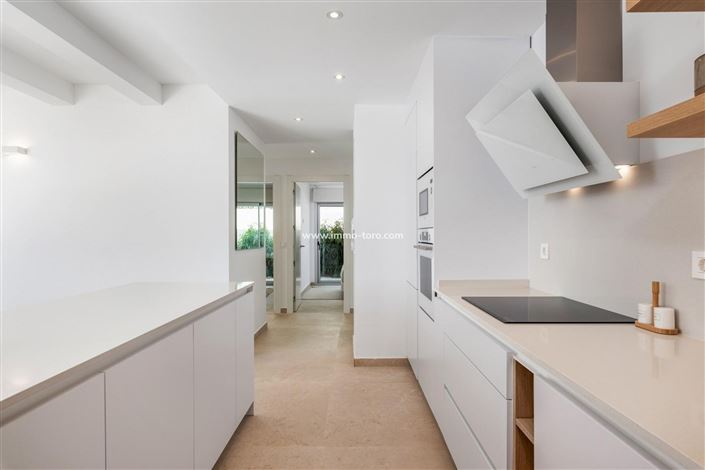 Image No.17-3 Bed Villa for sale