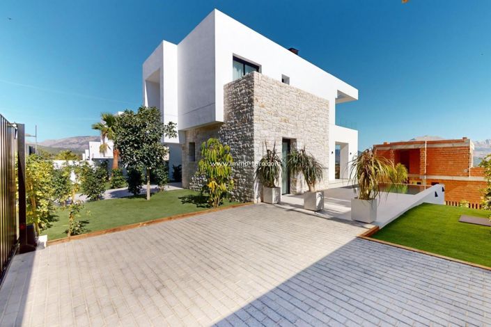 Image No.3-3 Bed Villa for sale