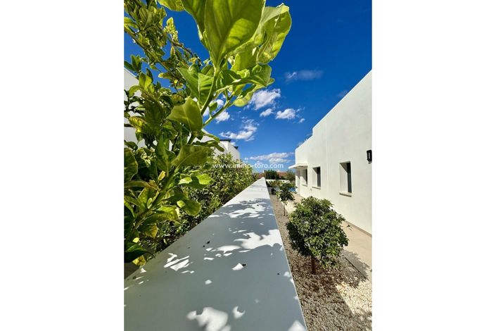 Image No.6-3 Bed Villa for sale