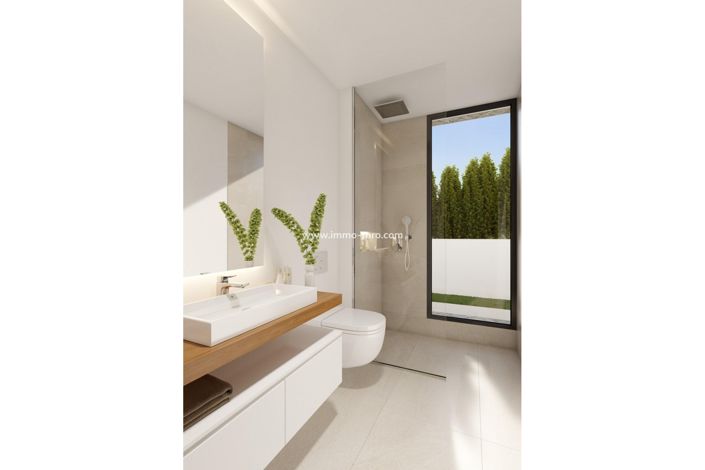 Image No.9-3 Bed Villa for sale