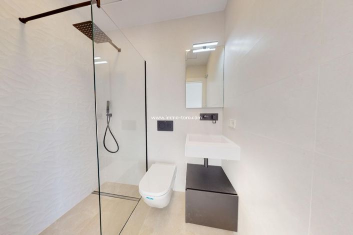 Image No.27-3 Bed Villa for sale