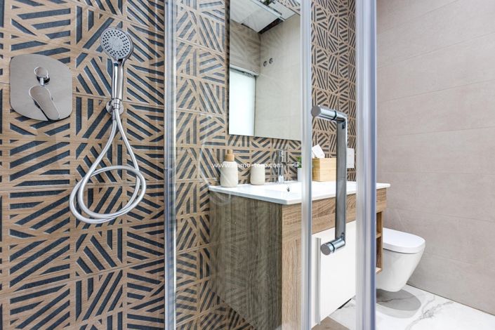 Image No.28-3 Bed Villa for sale