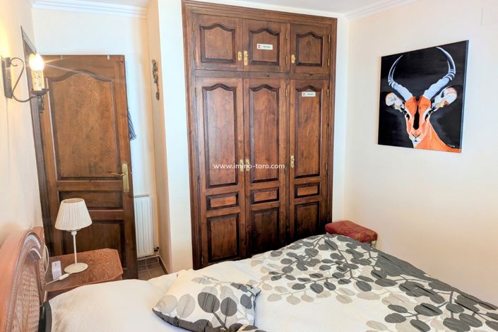 Image No.19-4 Bed Villa for sale