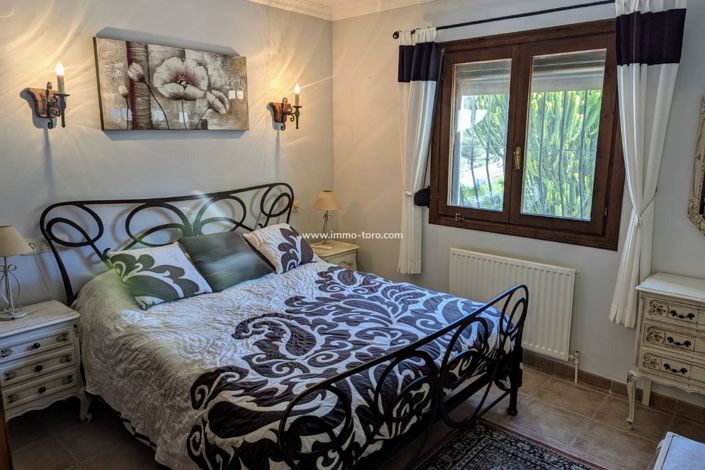 Image No.23-4 Bed Villa for sale