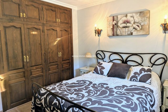 Image No.24-4 Bed Villa for sale