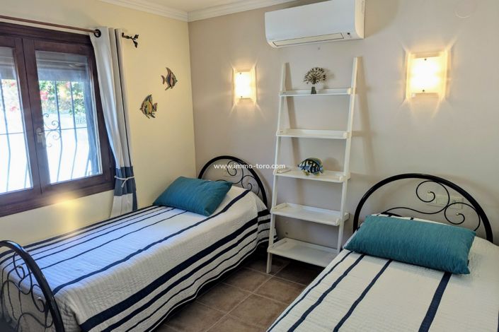 Image No.28-4 Bed Villa for sale