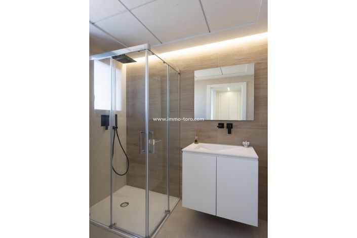 Image No.20-2 Bed Apartment for sale