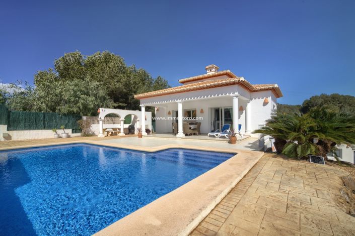 Image No.2-5 Bed Villa for sale