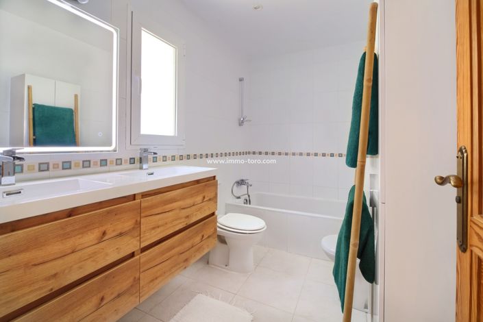 Image No.4-5 Bed Villa for sale