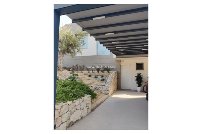 Image No.10-3 Bed Villa for sale