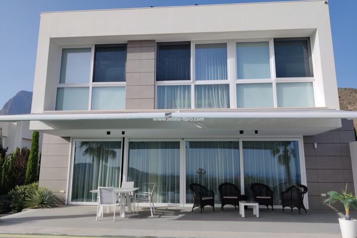 Image No.3-3 Bed Villa for sale