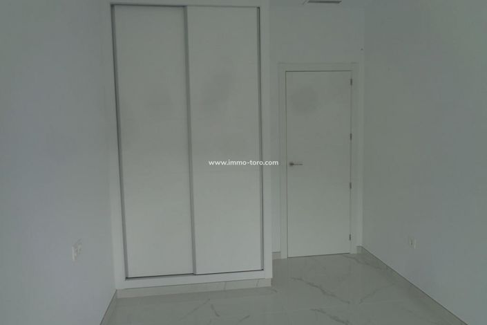 Image No.27-4 Bed Villa for sale