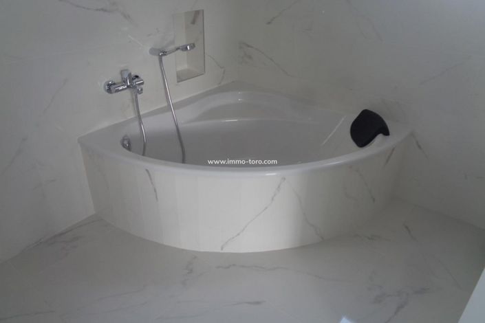 Image No.28-4 Bed Villa for sale