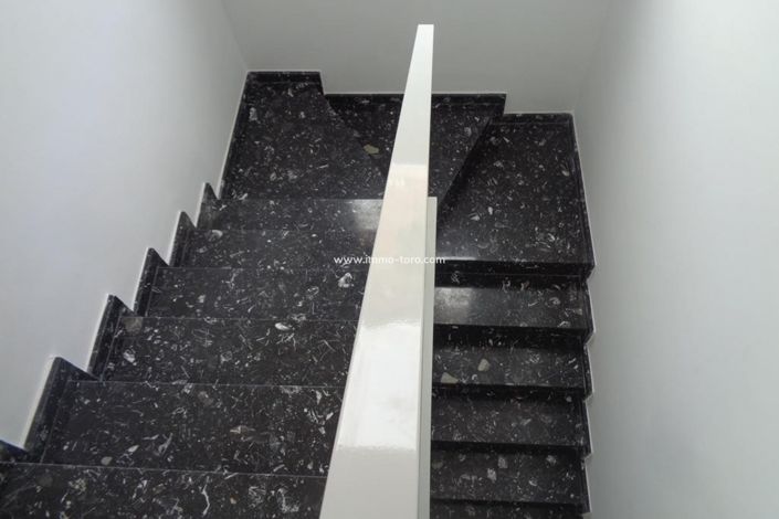 Image No.37-4 Bed Villa for sale