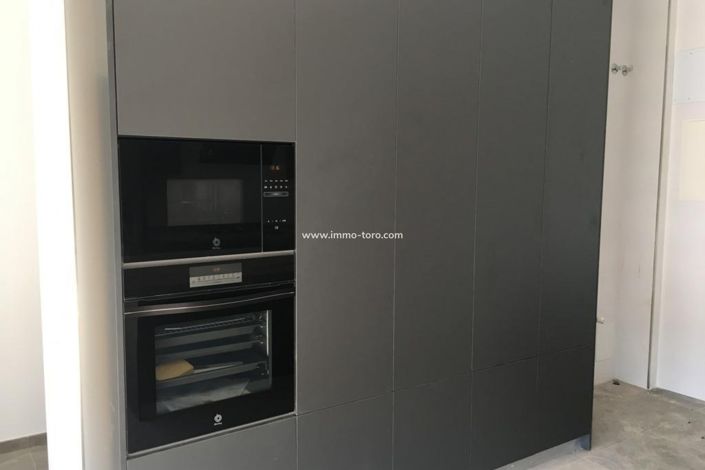 Image No.12-3 Bed Villa for sale