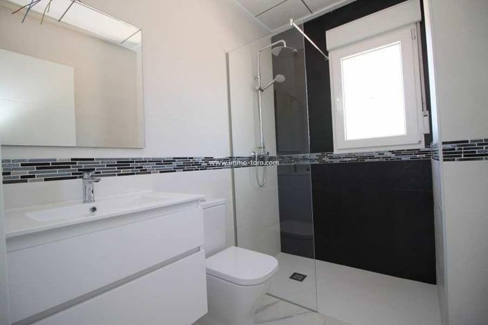 Image No.11-4 Bed Villa for sale