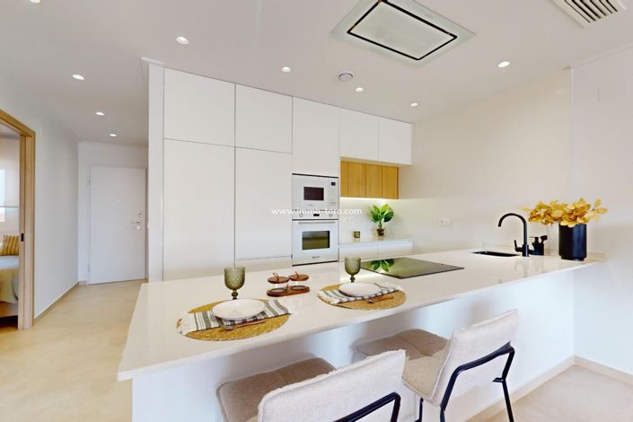 Image No.39-3 Bed Apartment for sale