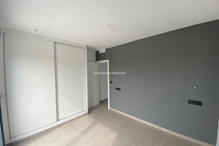 Image No.13-3 Bed Villa for sale