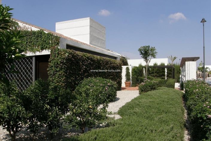 Image No.14-3 Bed Villa for sale