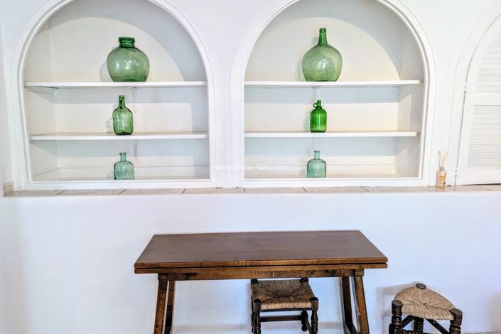 Image No.41-3 Bed Property for sale