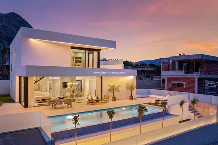 Image No.13-4 Bed Villa for sale