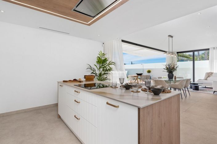 Image No.29-4 Bed Villa for sale