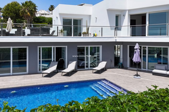 Image No.18-5 Bed Villa for sale