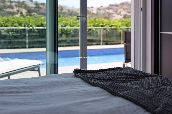 Image No.26-5 Bed Villa for sale