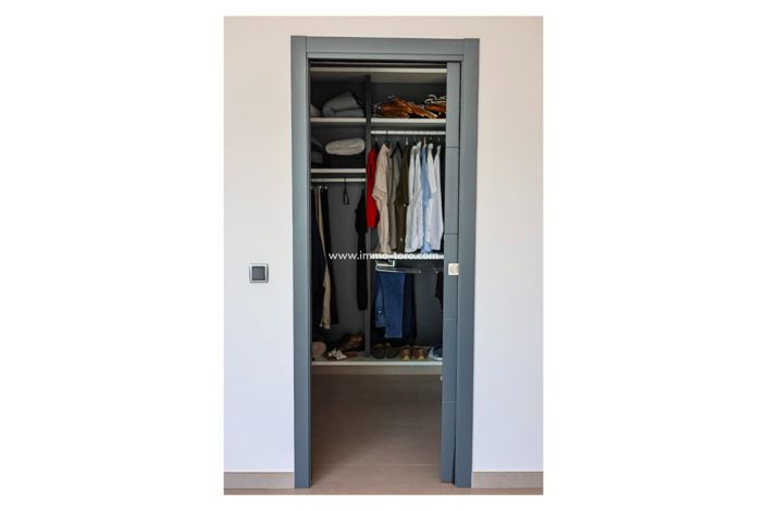 Image No.34-5 Bed Villa for sale