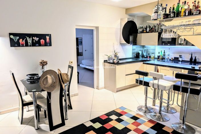 Image No.19-3 Bed Villa for sale