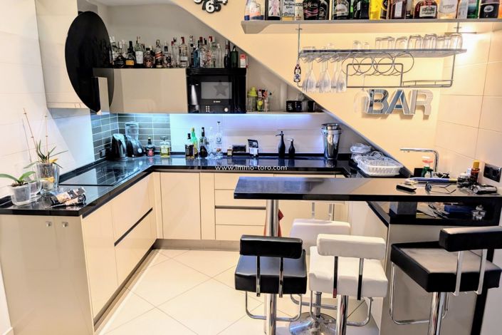 Image No.20-3 Bed Villa for sale