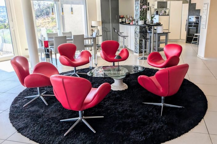 Image No.7-3 Bed Villa for sale