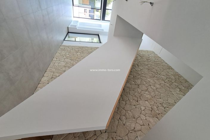 Image No.26-4 Bed Villa for sale