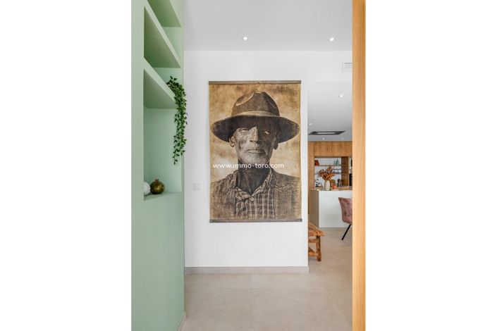 Image No.25-3 Bed Villa for sale